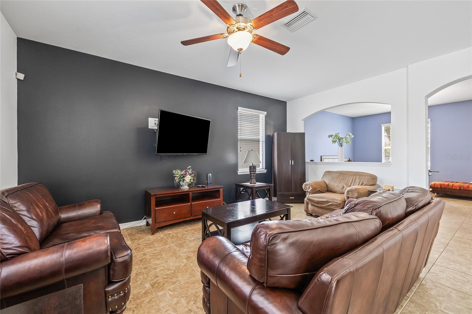 Image 14 of 59 For 12244 Fairlawn Drive