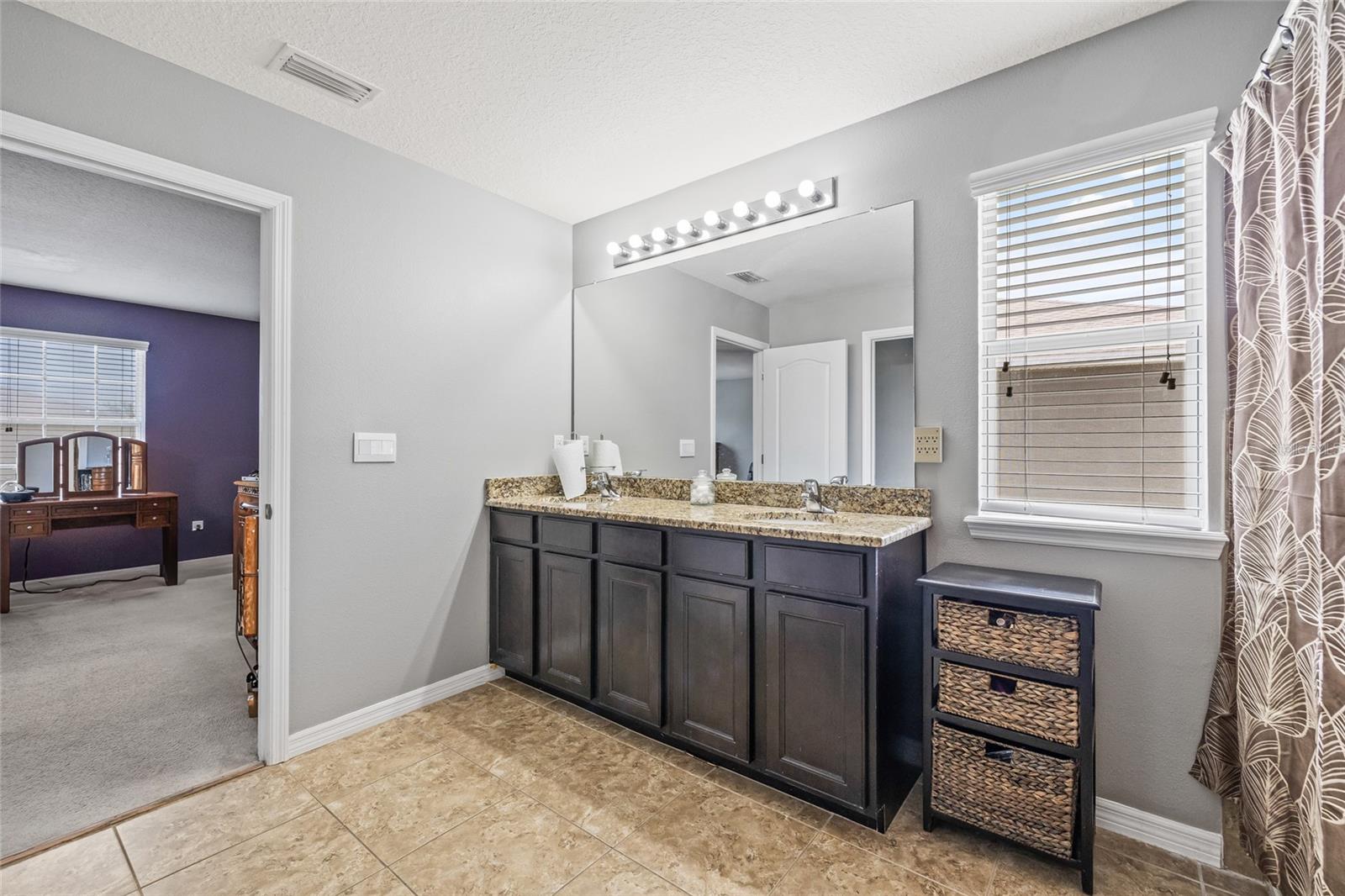 Image 33 of 59 For 12244 Fairlawn Drive