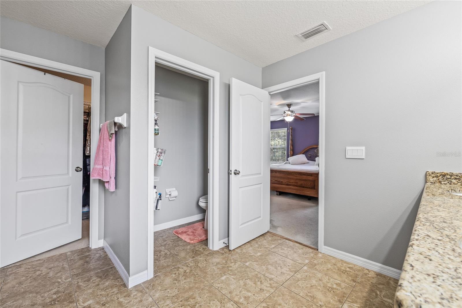 Image 35 of 59 For 12244 Fairlawn Drive