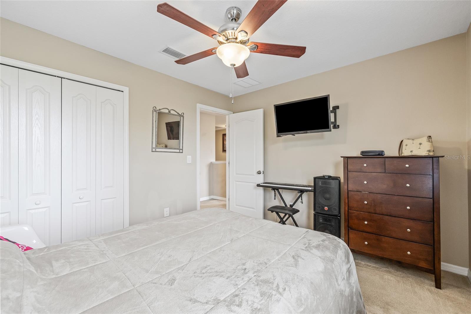 Image 37 of 59 For 12244 Fairlawn Drive