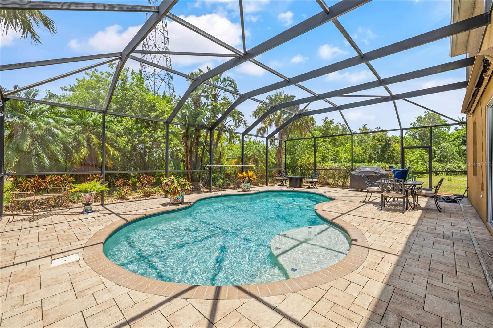 Image 43 of 59 For 12244 Fairlawn Drive