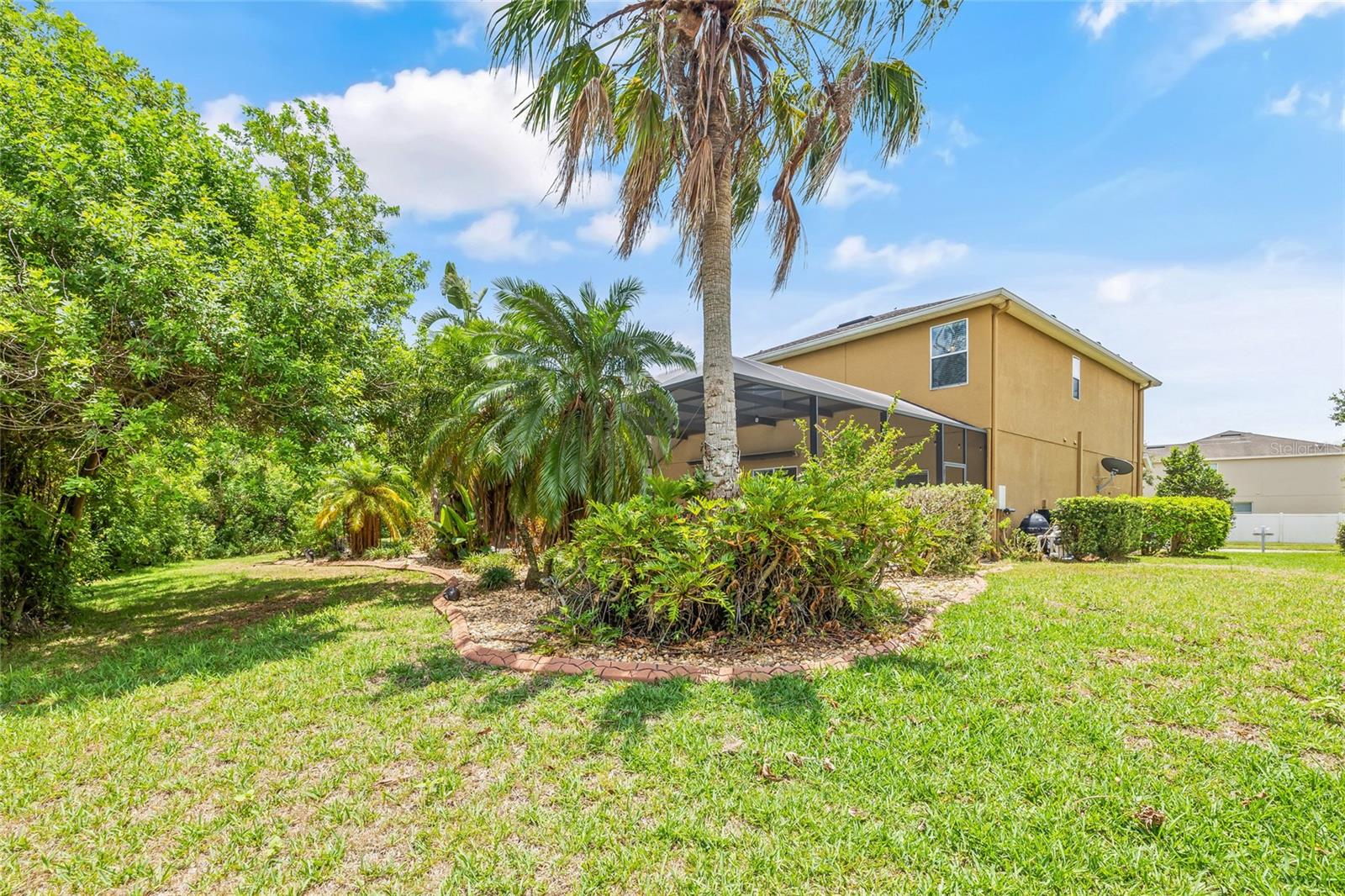 Image 47 of 59 For 12244 Fairlawn Drive