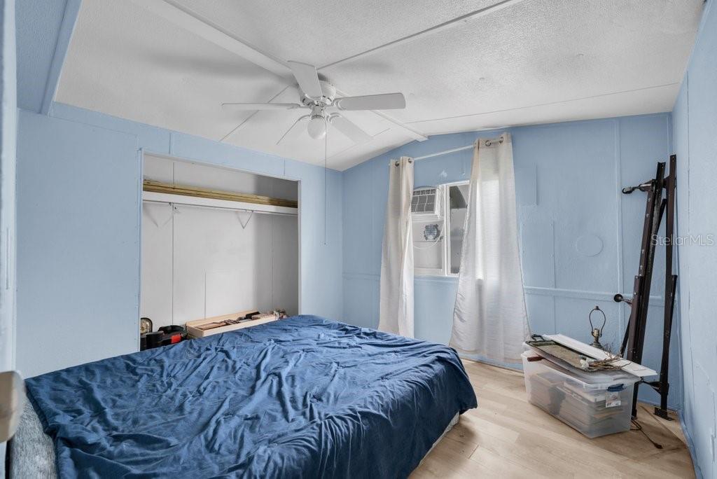 Image 18 of 34 For 6833 Garden Drive