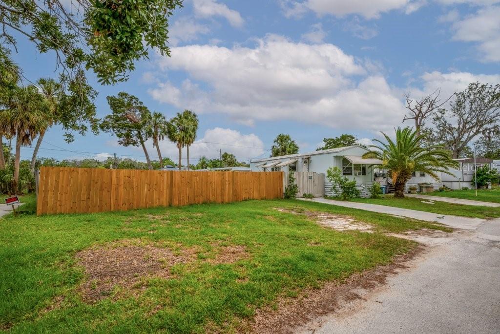 Image 2 of 34 For 6833 Garden Drive