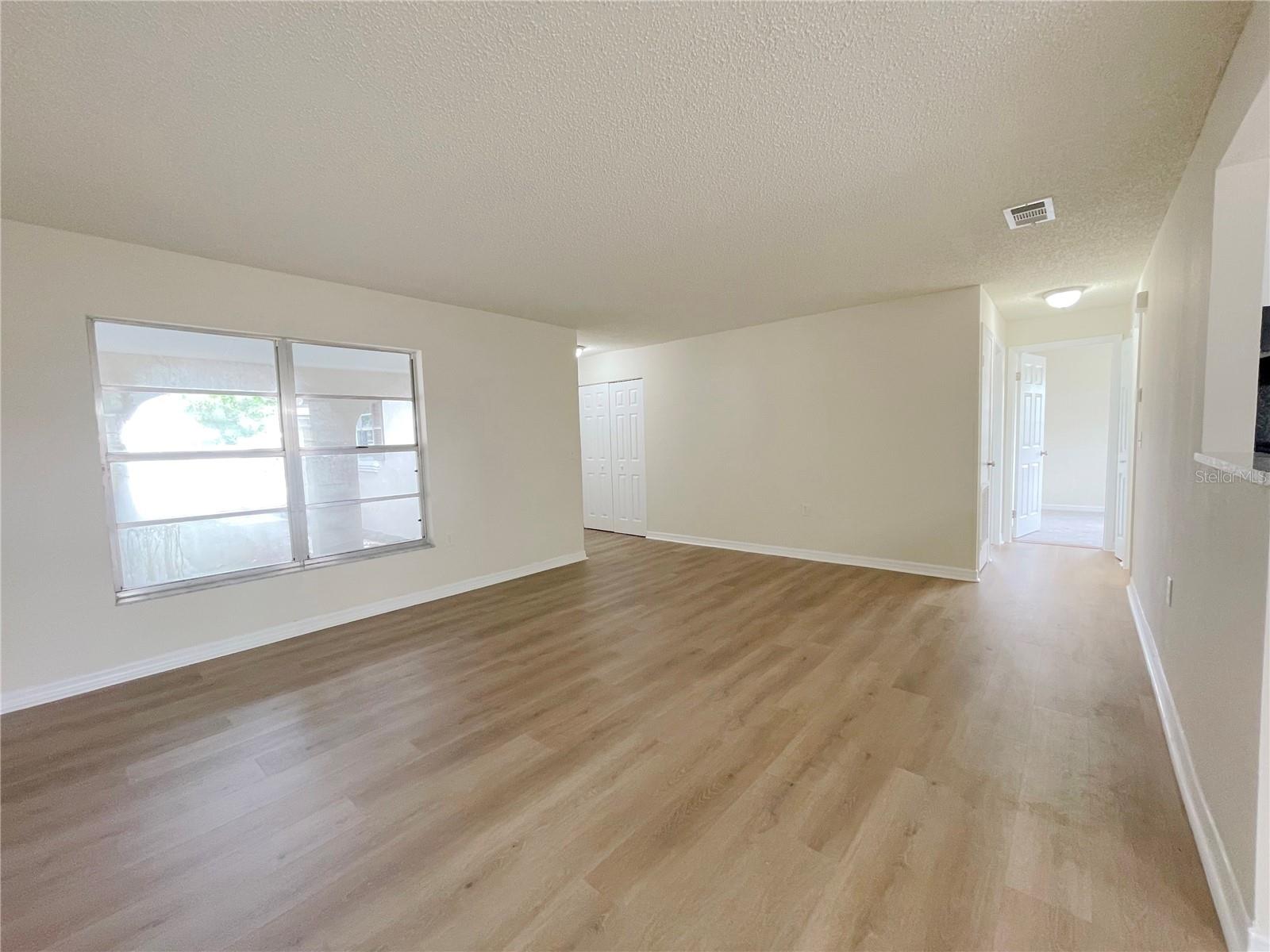 Image 2 of 17 For 1003 Cornwall Court