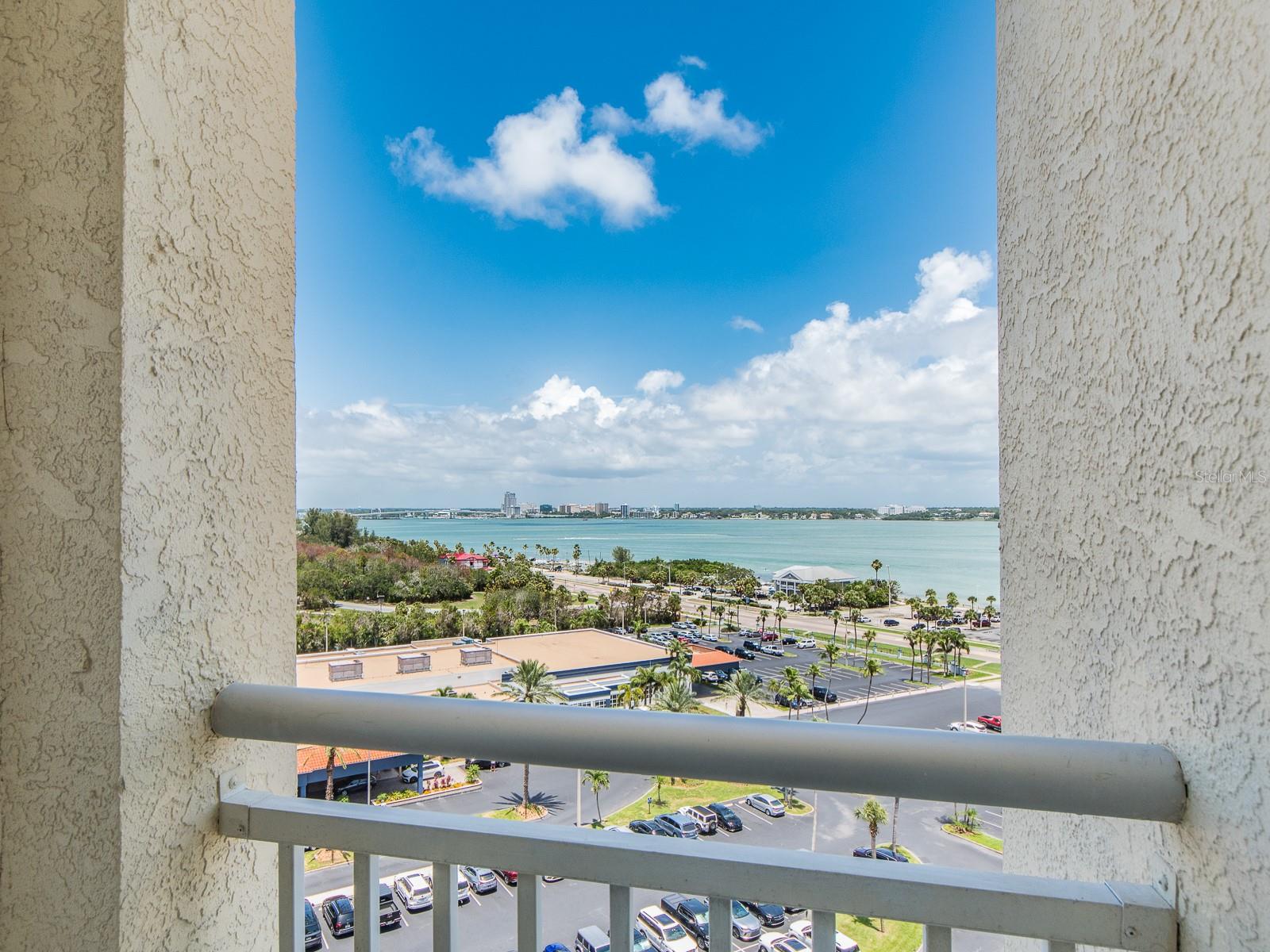 Image 36 of 64 For 1170 Gulf Boulevard 1006