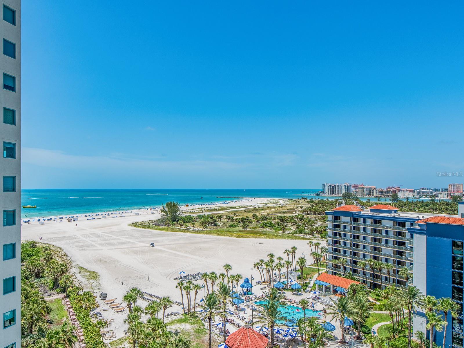 Image 9 of 64 For 1170 Gulf Boulevard 1006