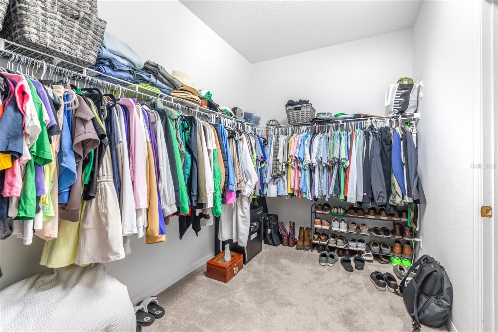Image 37 of 98 For 5931 Cherry Oak Drive