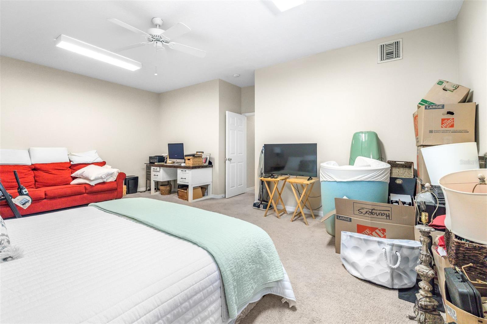 Image 40 of 98 For 5931 Cherry Oak Drive