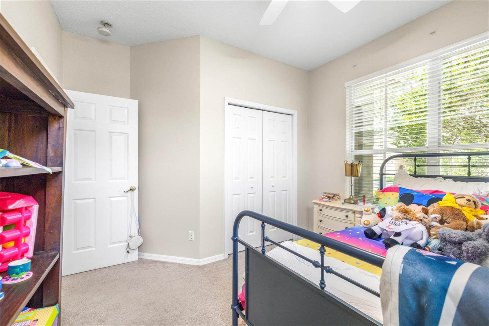Image 42 of 98 For 5931 Cherry Oak Drive