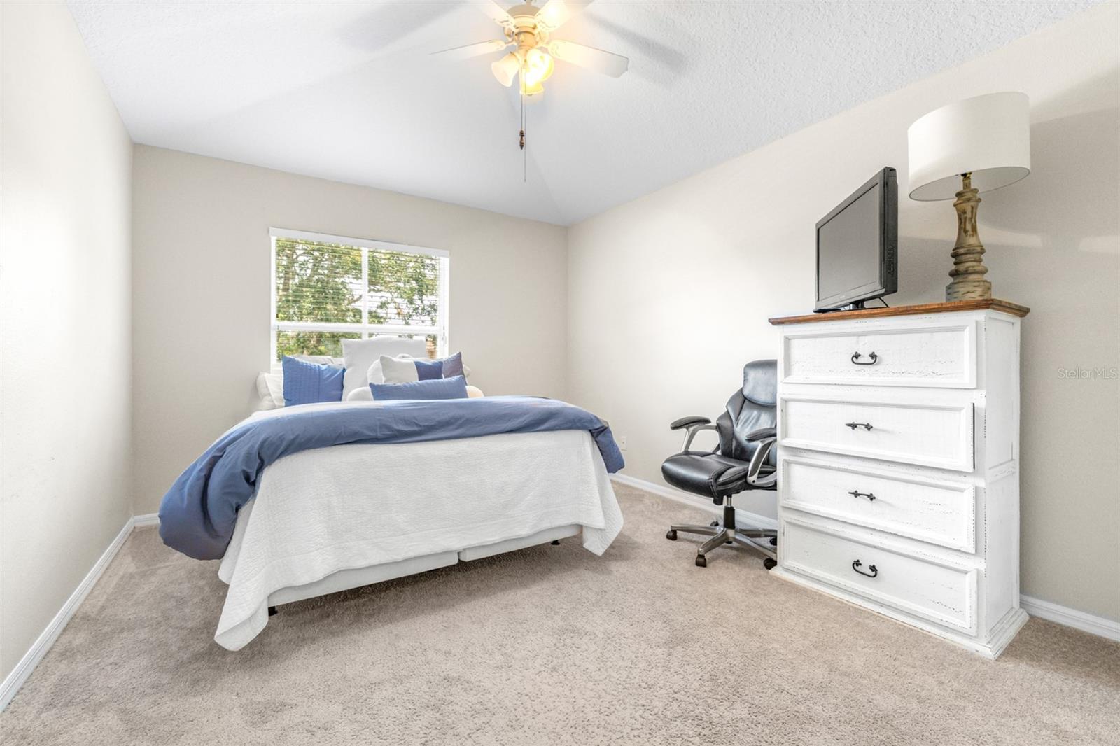 Image 52 of 98 For 5931 Cherry Oak Drive