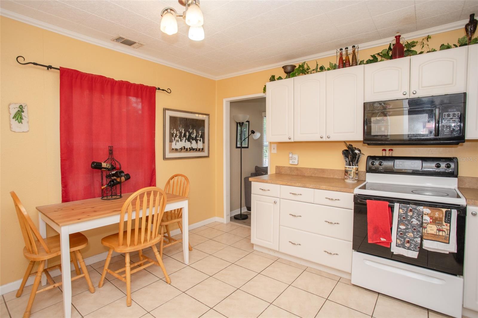 Image 11 of 38 For 1001 57th Avenue N
