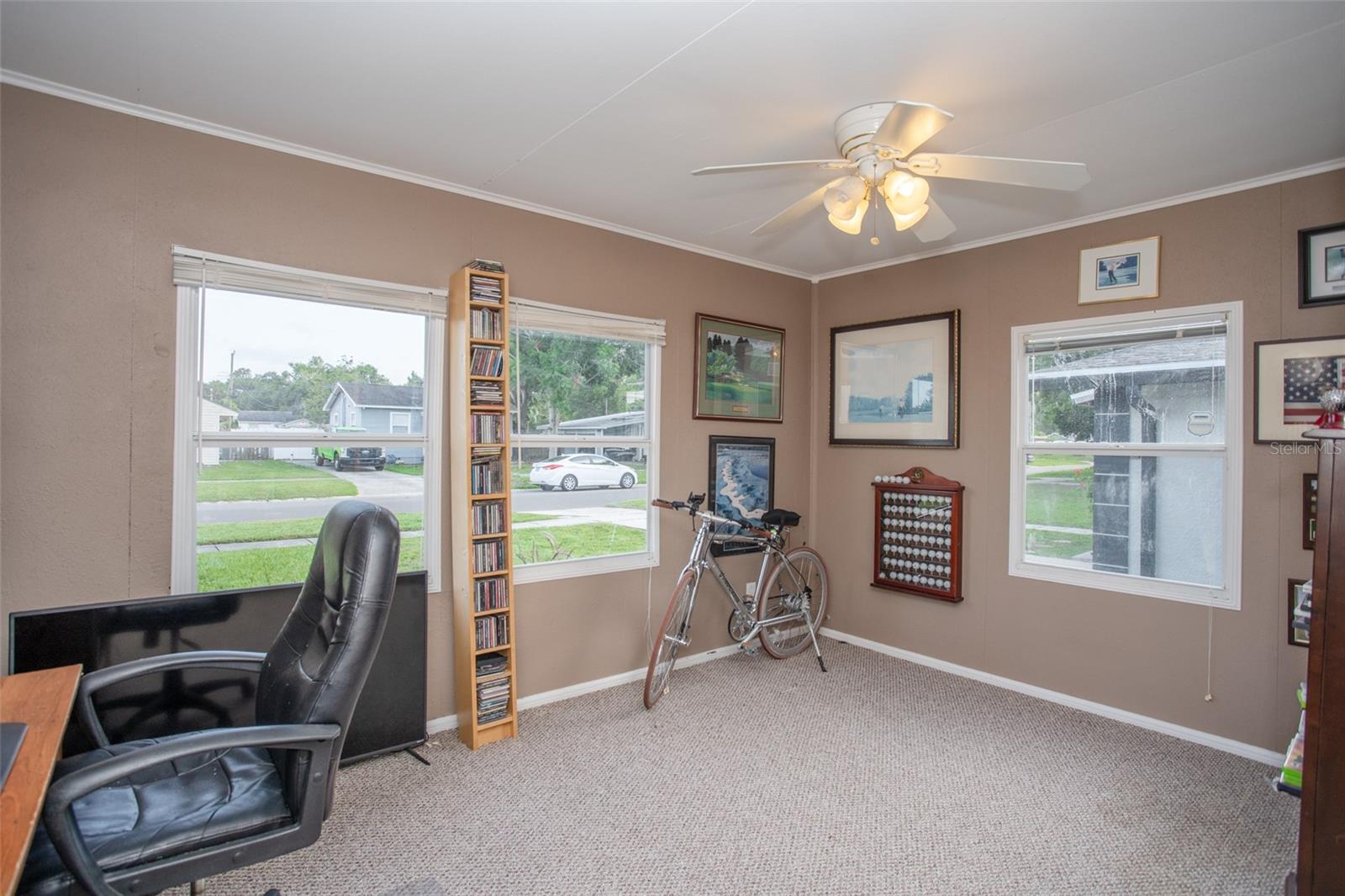 Image 21 of 38 For 1001 57th Avenue N