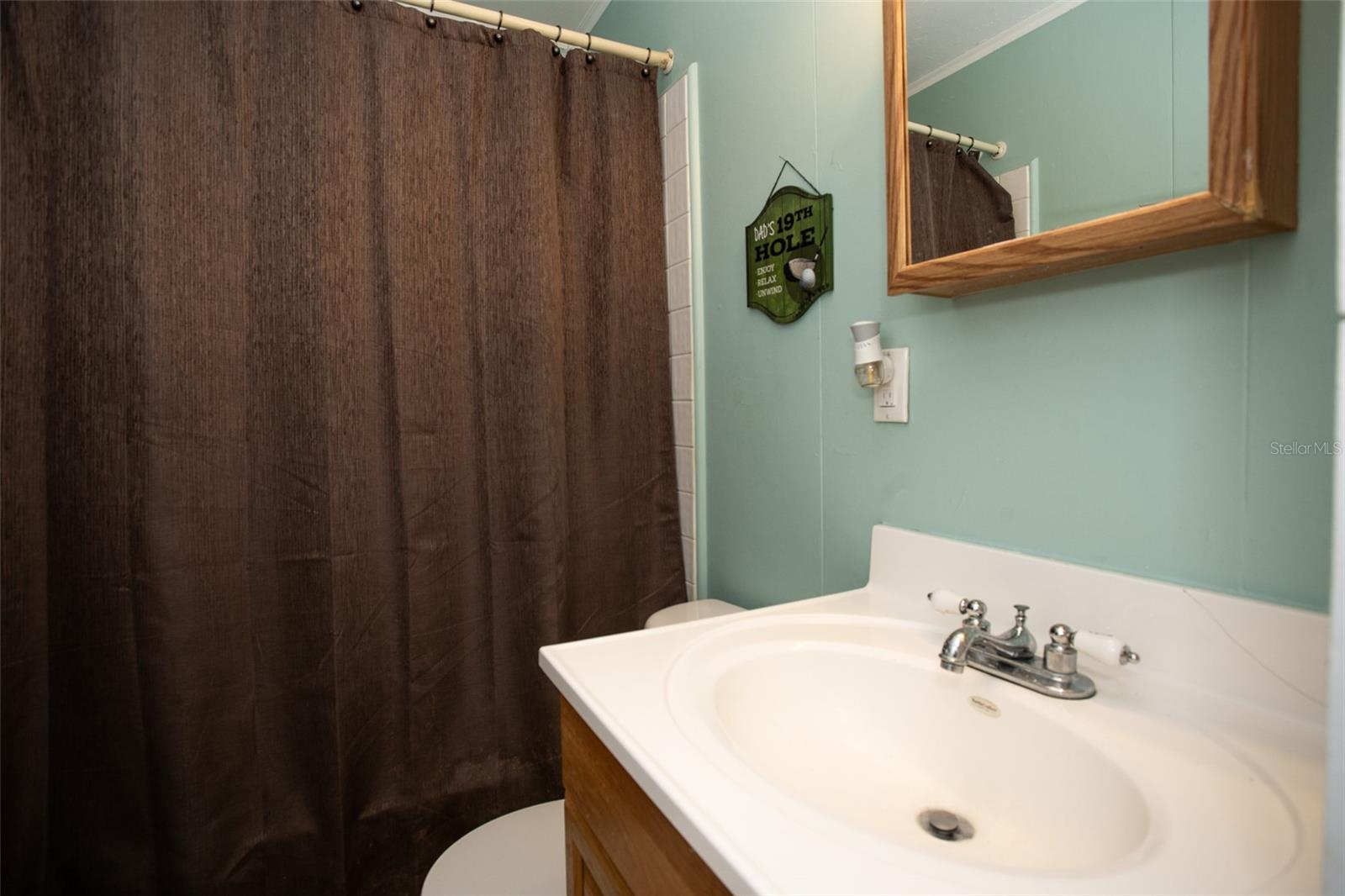 Image 23 of 38 For 1001 57th Avenue N
