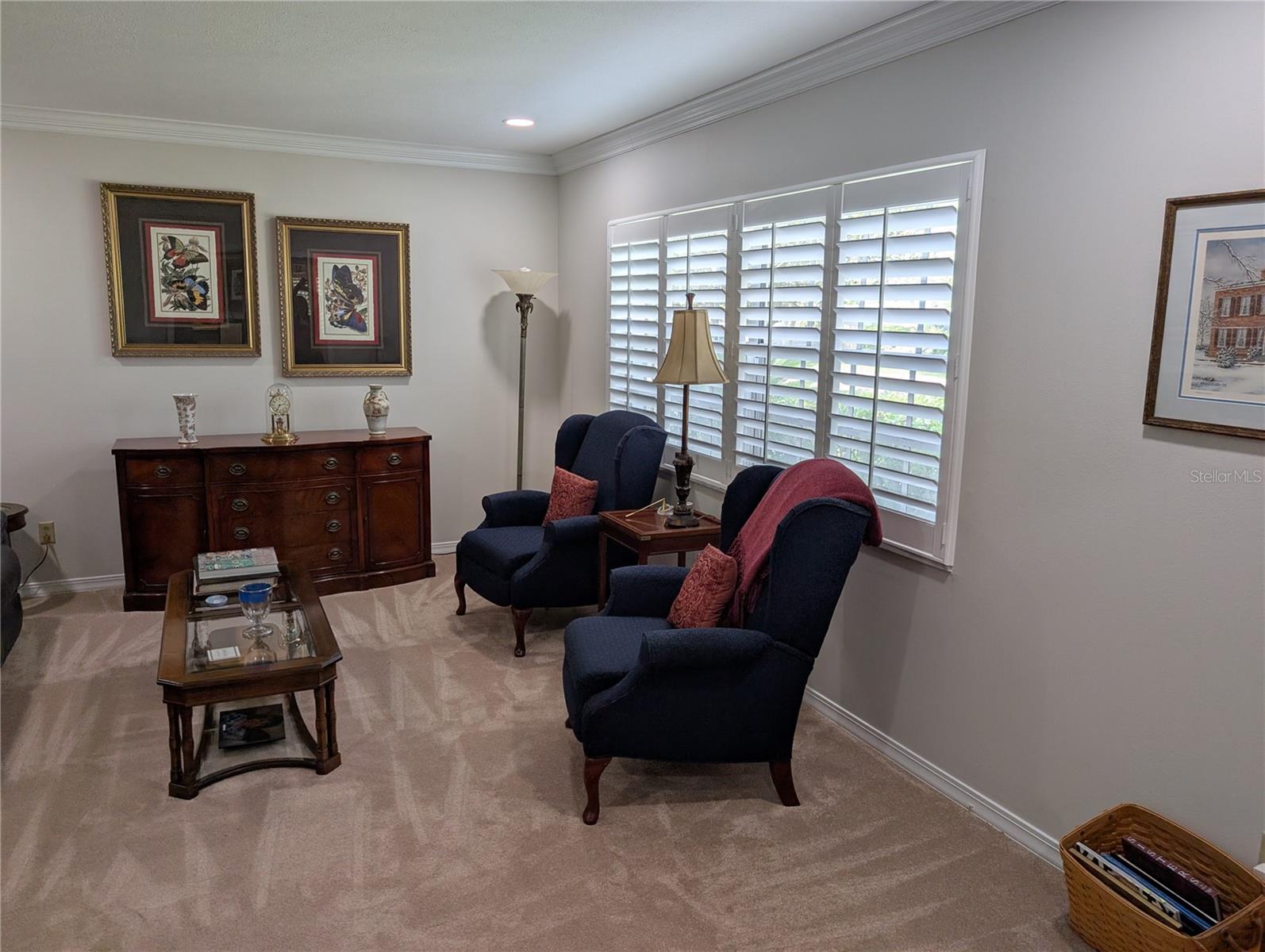 Image 13 of 55 For 210 Kingsway Drive