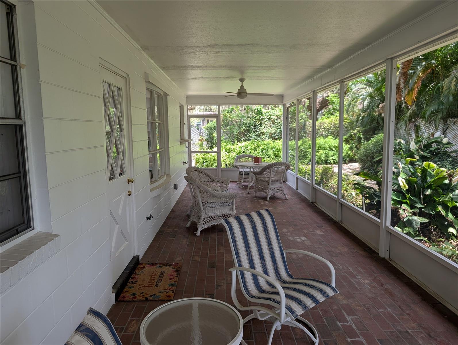 Image 45 of 55 For 210 Kingsway Drive