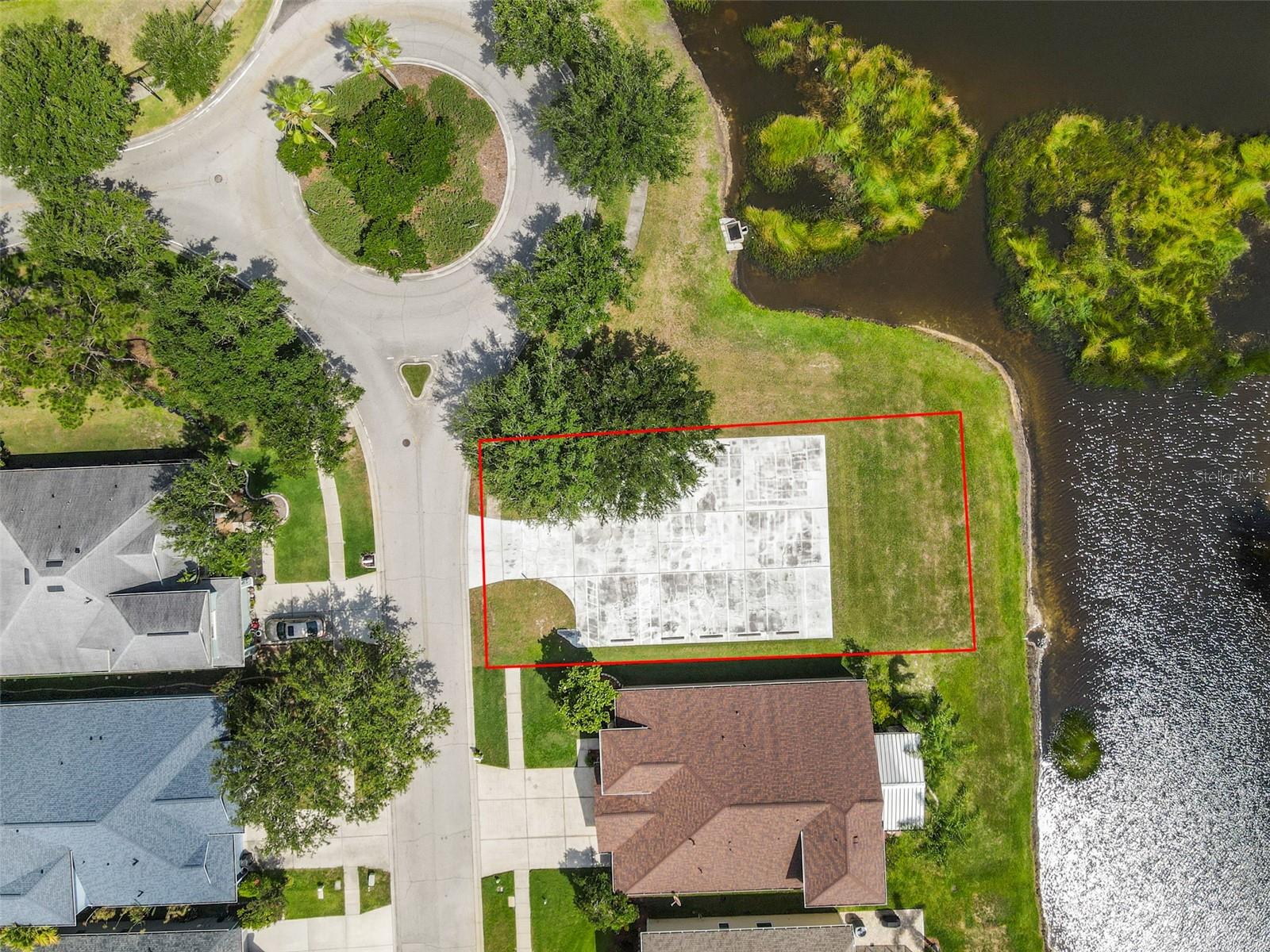 Image 5 of 12 For 10704 Banfield Drive