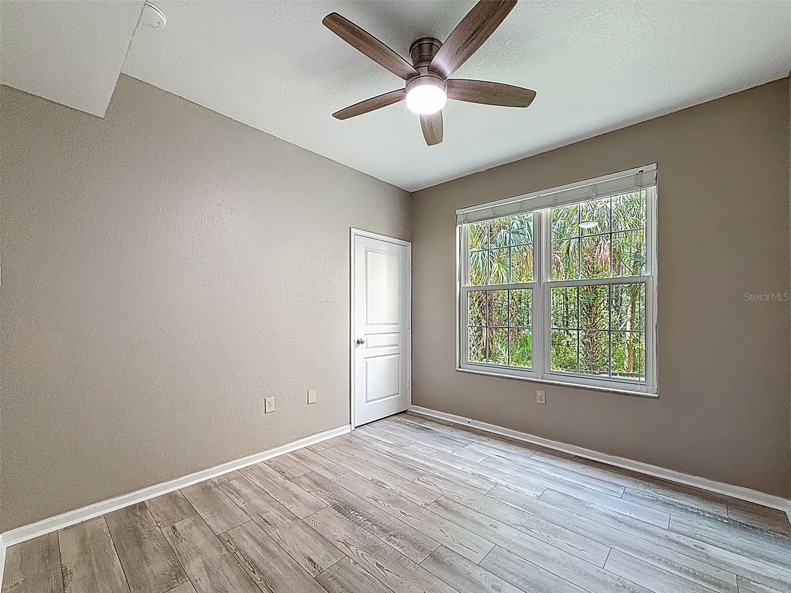 Listing photo id 29 for 5125 Palm Springs Boulevard 3108
