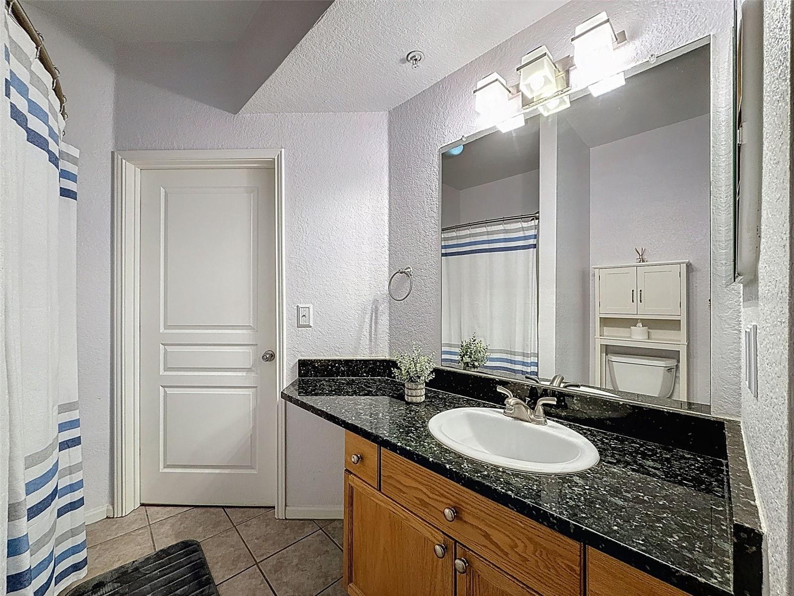 Listing photo id 47 for 5125 Palm Springs Boulevard 3108