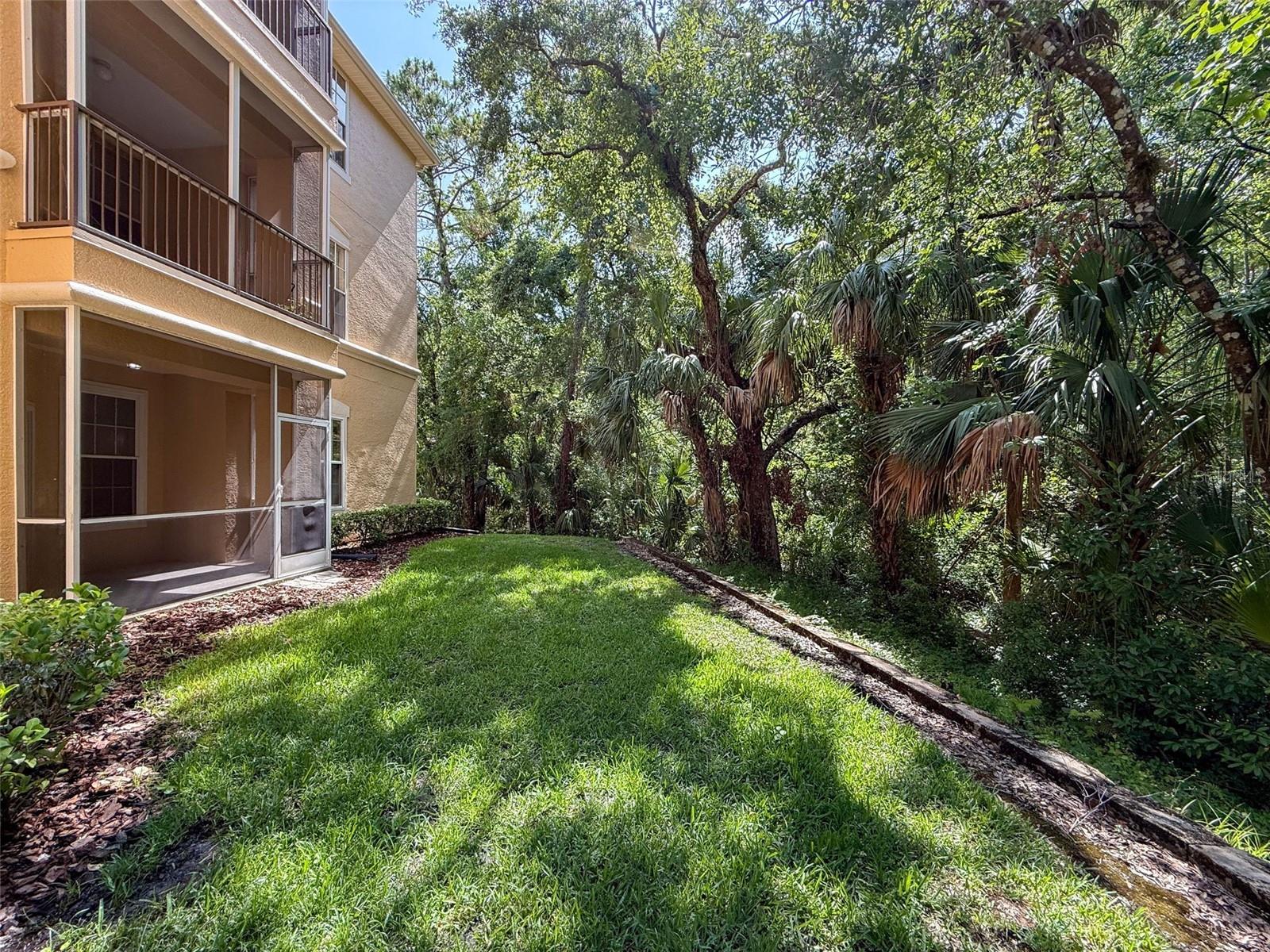 Listing photo id 53 for 5125 Palm Springs Boulevard 3108