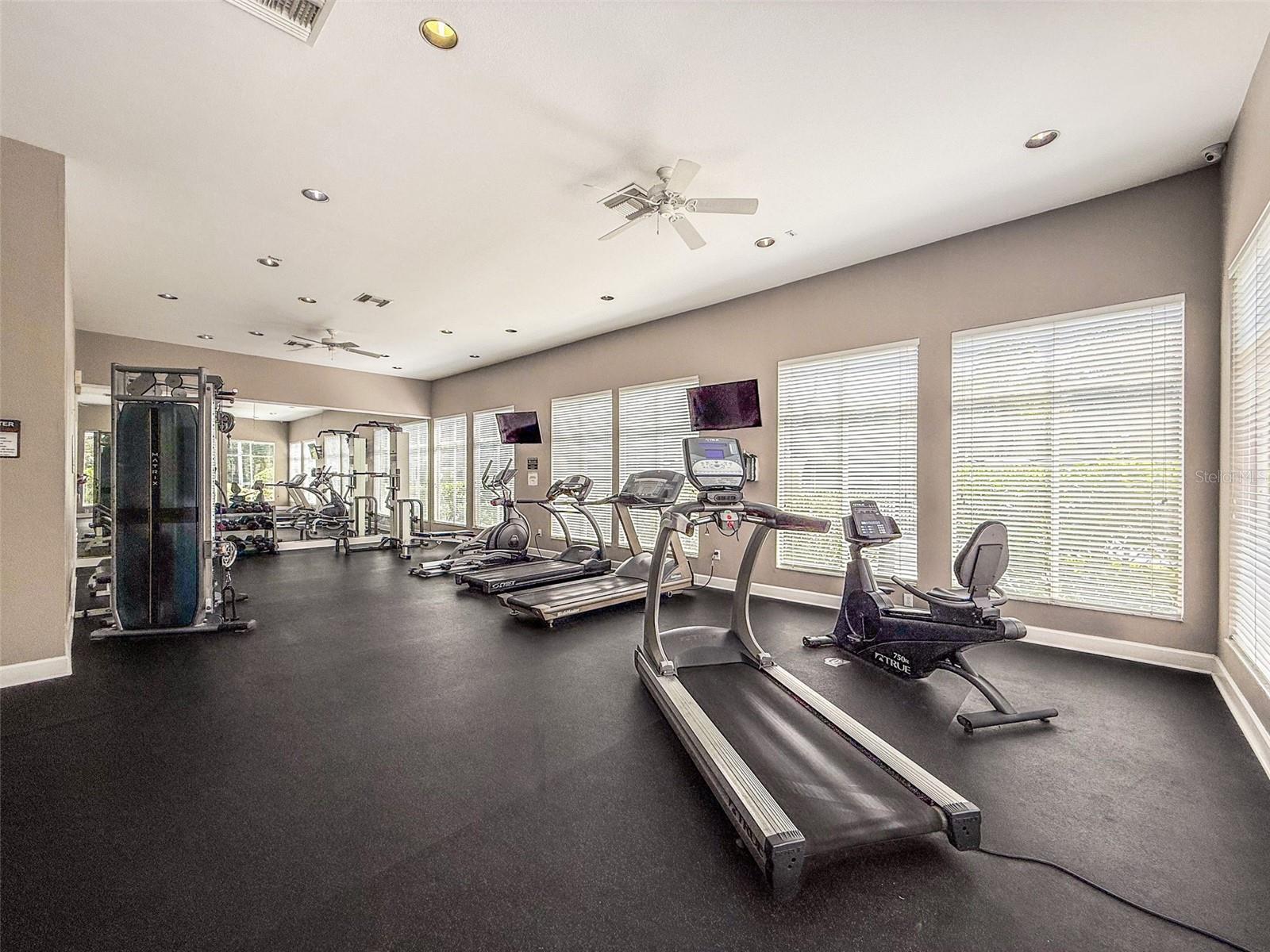 Listing photo id 66 for 5125 Palm Springs Boulevard 3108