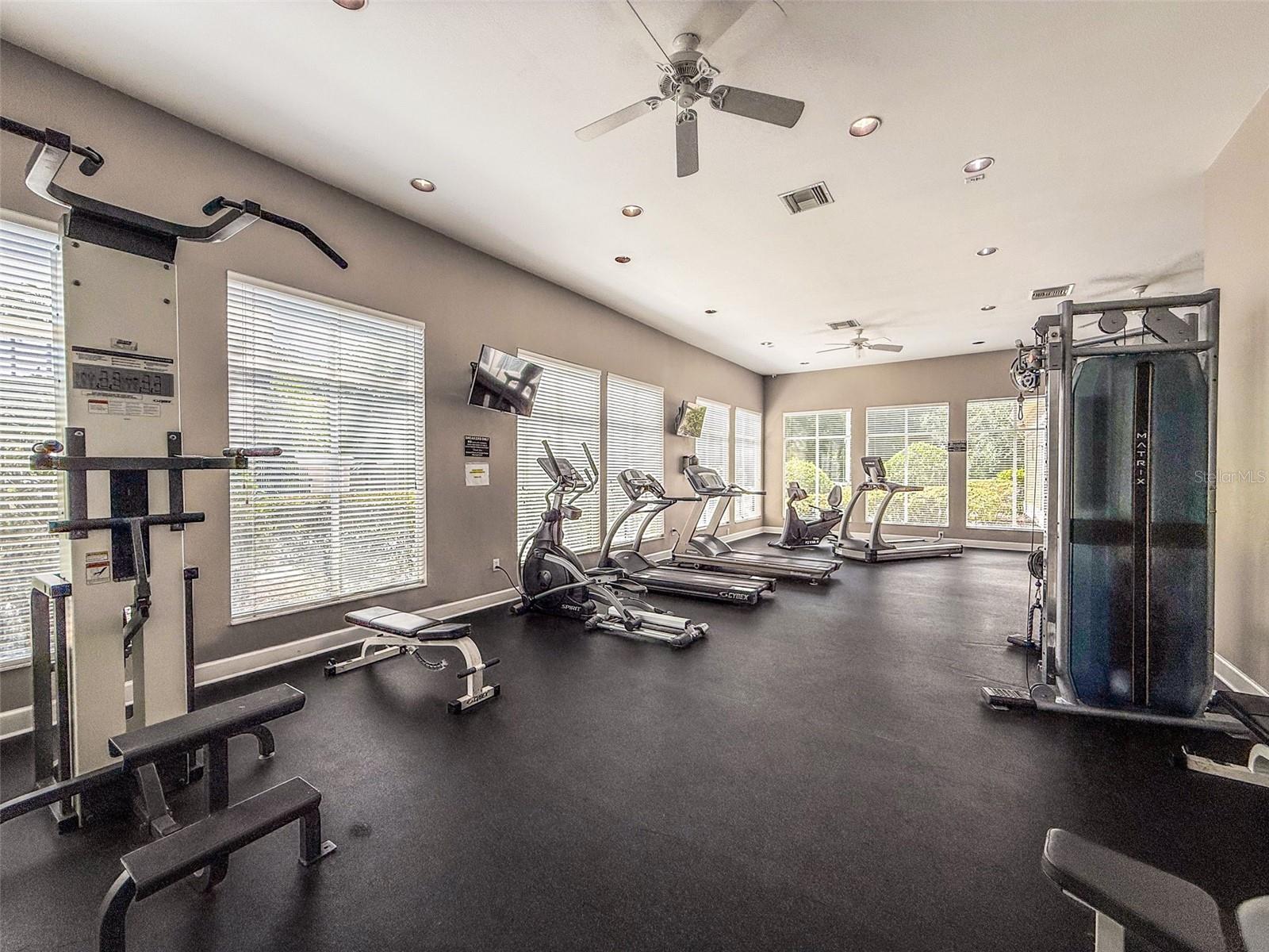Listing photo id 67 for 5125 Palm Springs Boulevard 3108