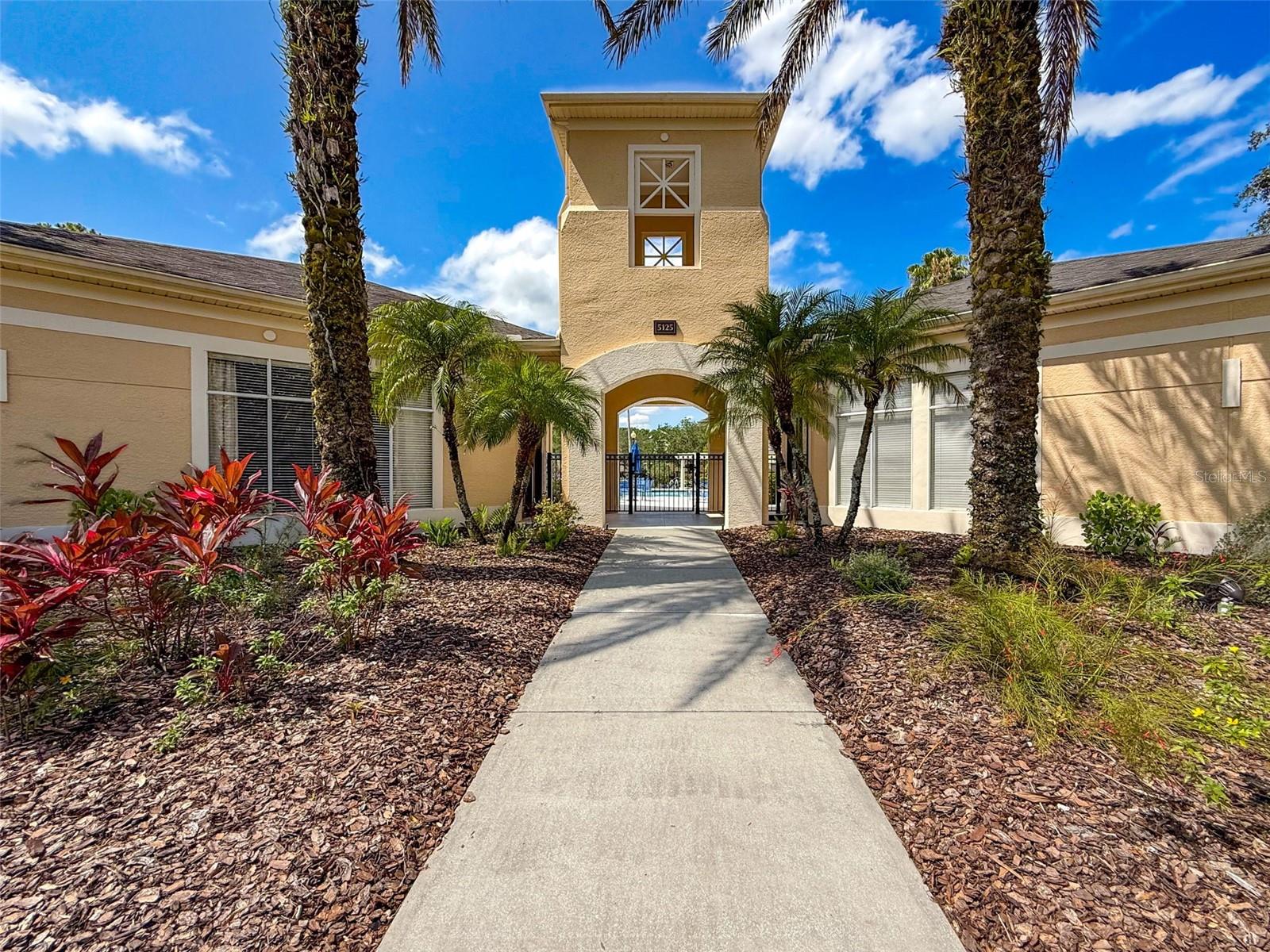 Listing photo id 70 for 5125 Palm Springs Boulevard 3108