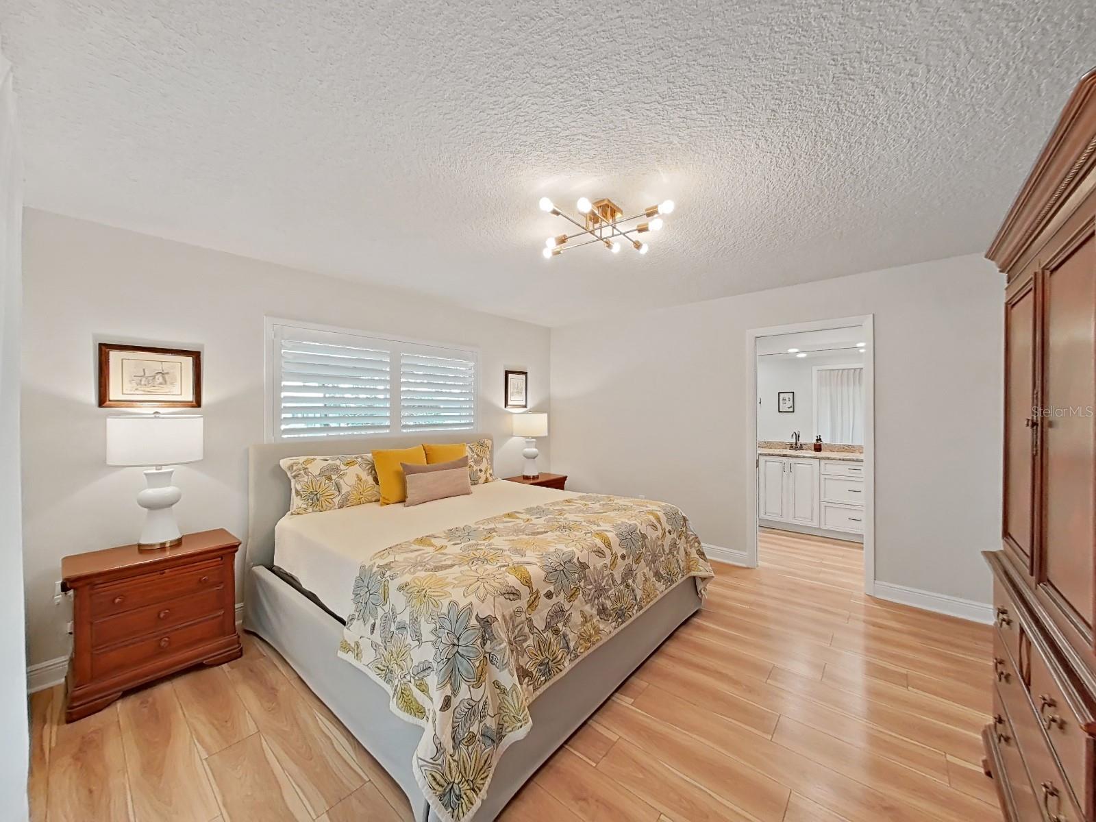 Image 26 of 65 For 3504 Wedge Way