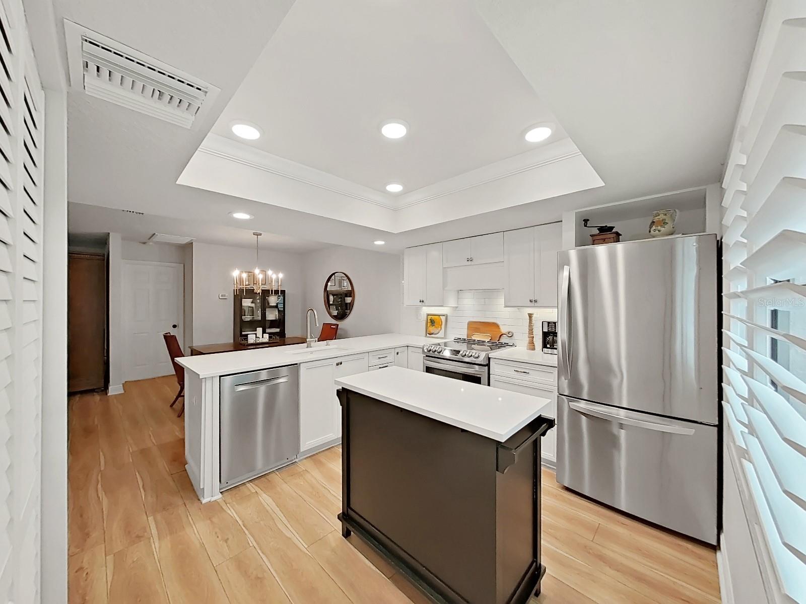 Image 7 of 65 For 3504 Wedge Way