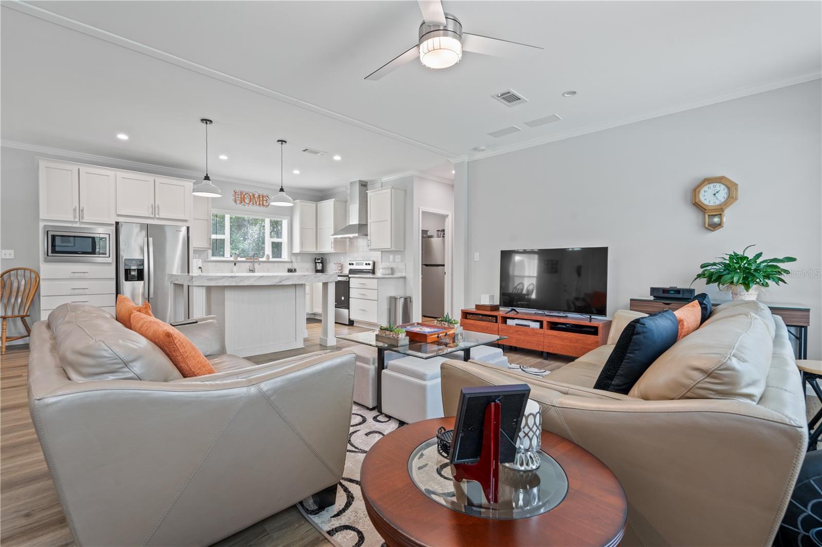 Image 11 of 22 For 7039 Straight Avenue