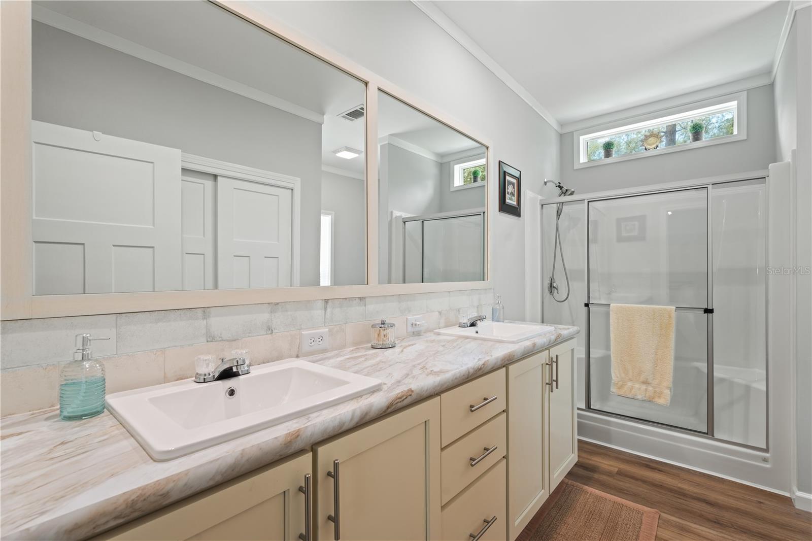 Image 14 of 22 For 7039 Straight Avenue