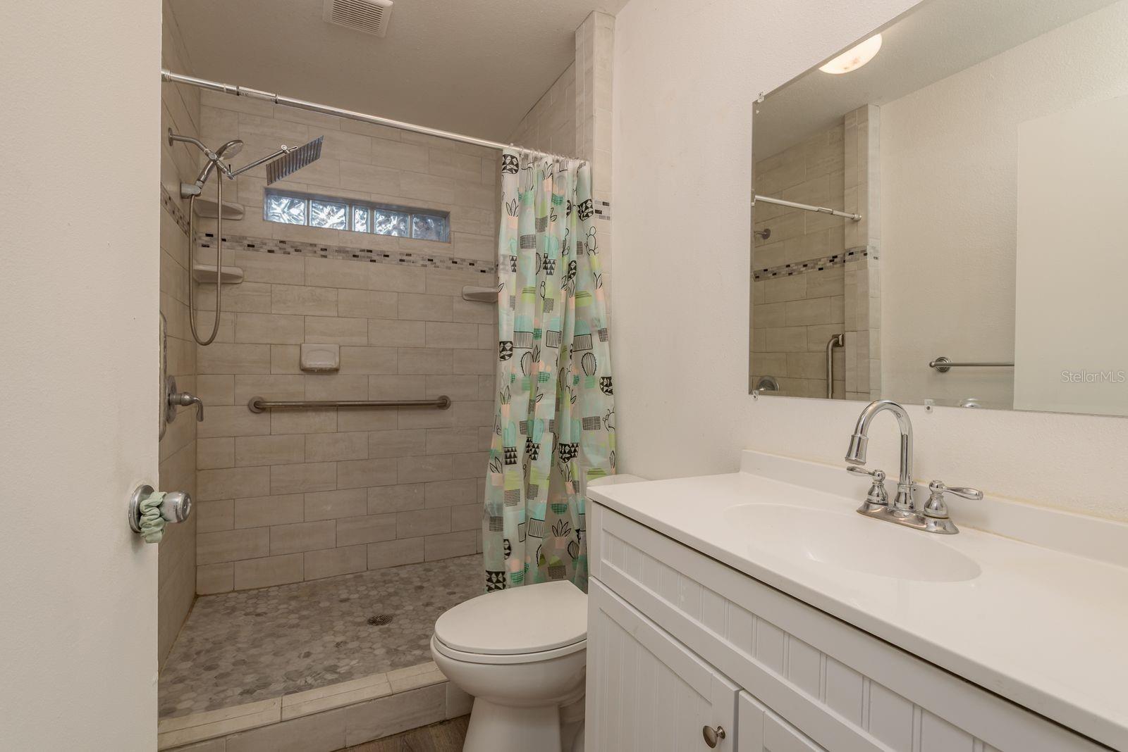 Image 4 of 27 For 10623 103rd Street