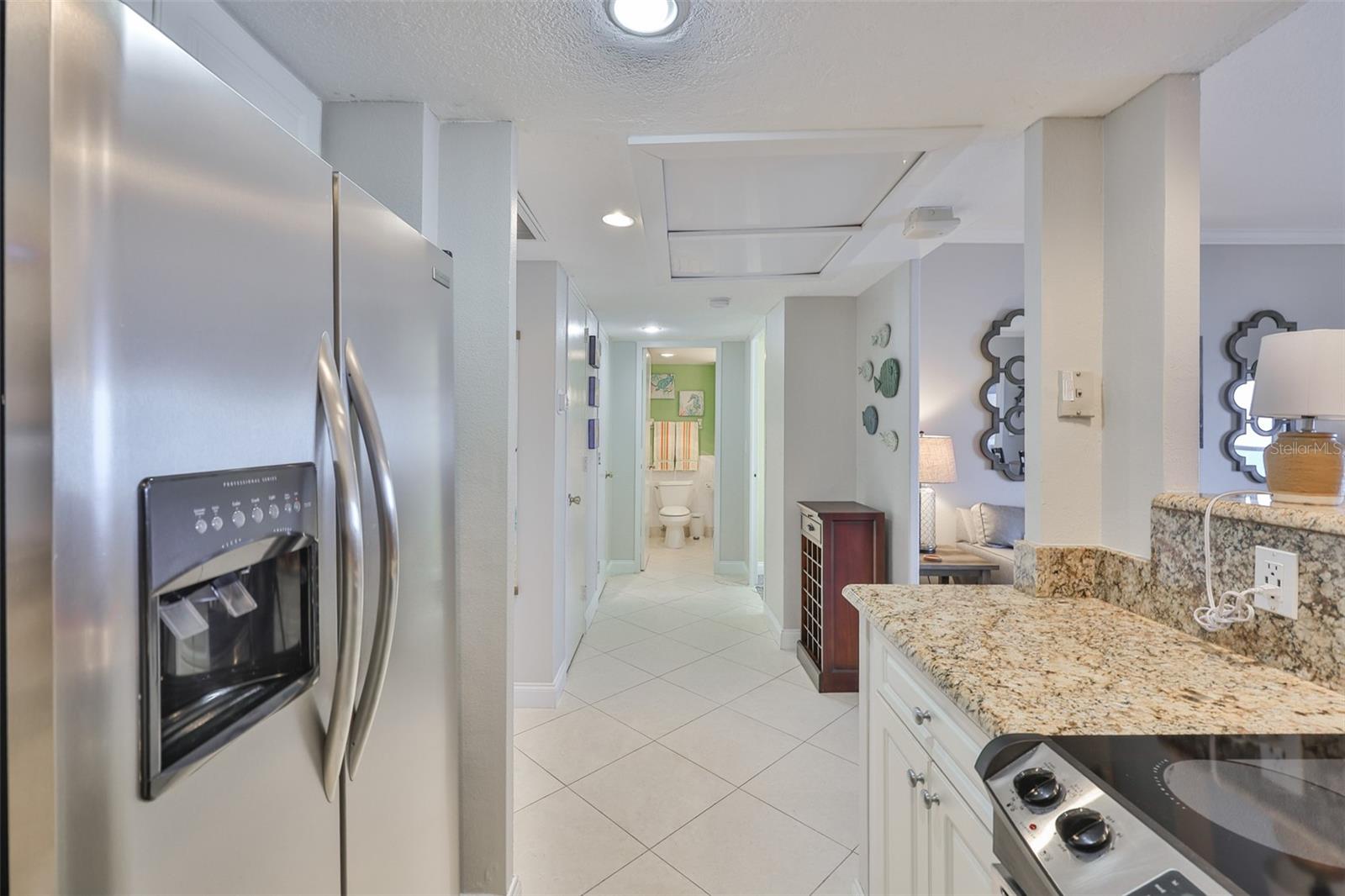 Image 18 of 50 For 880 Mandalay Avenue C803