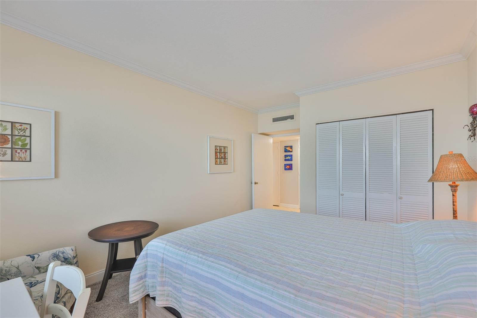Image 31 of 50 For 880 Mandalay Avenue C803