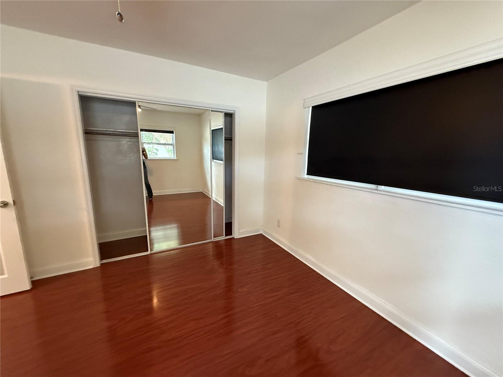 Image 17 of 25 For 1048 40th Avenue Ne