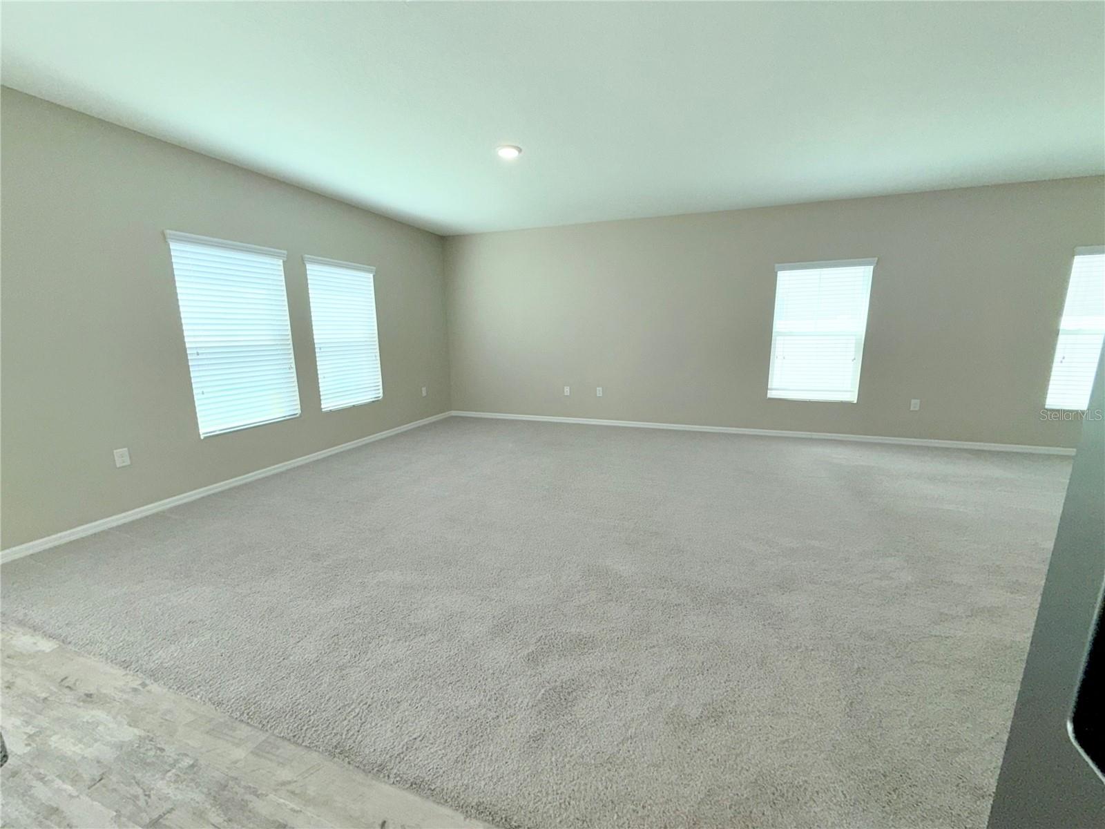 Image 6 of 40 For 13118 Zolo Springs Circle