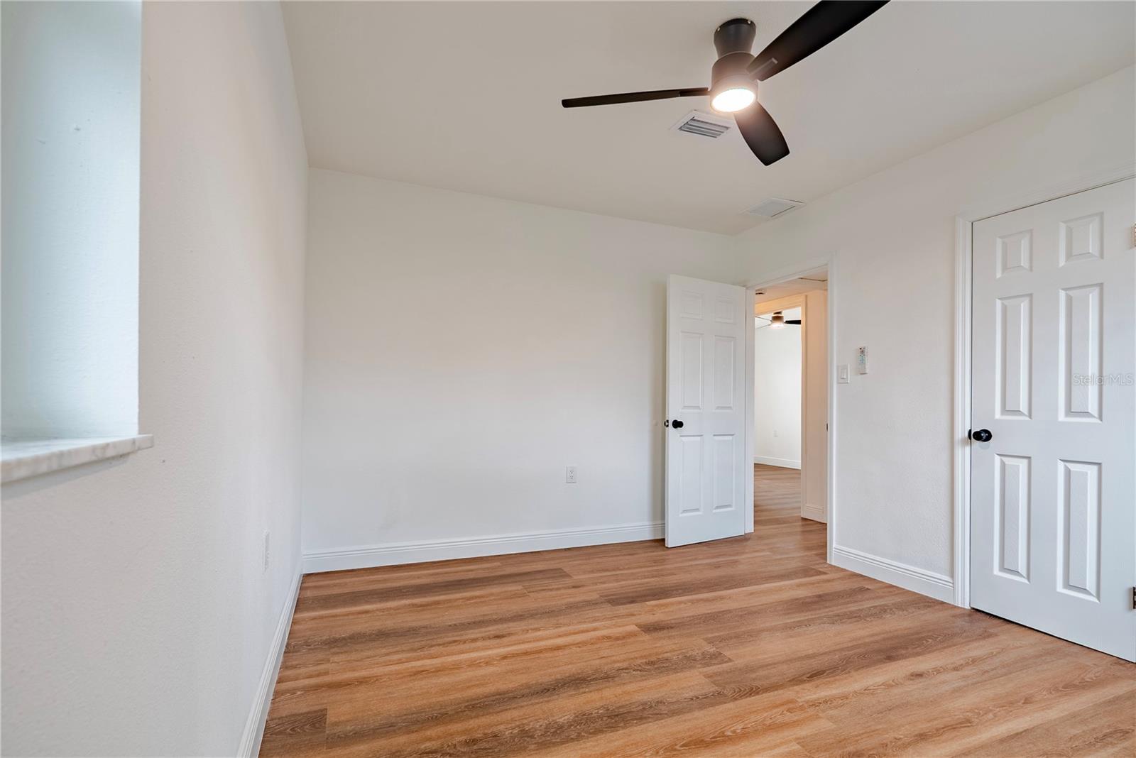 Image 10 of 15 For 410 Virginia Avenue