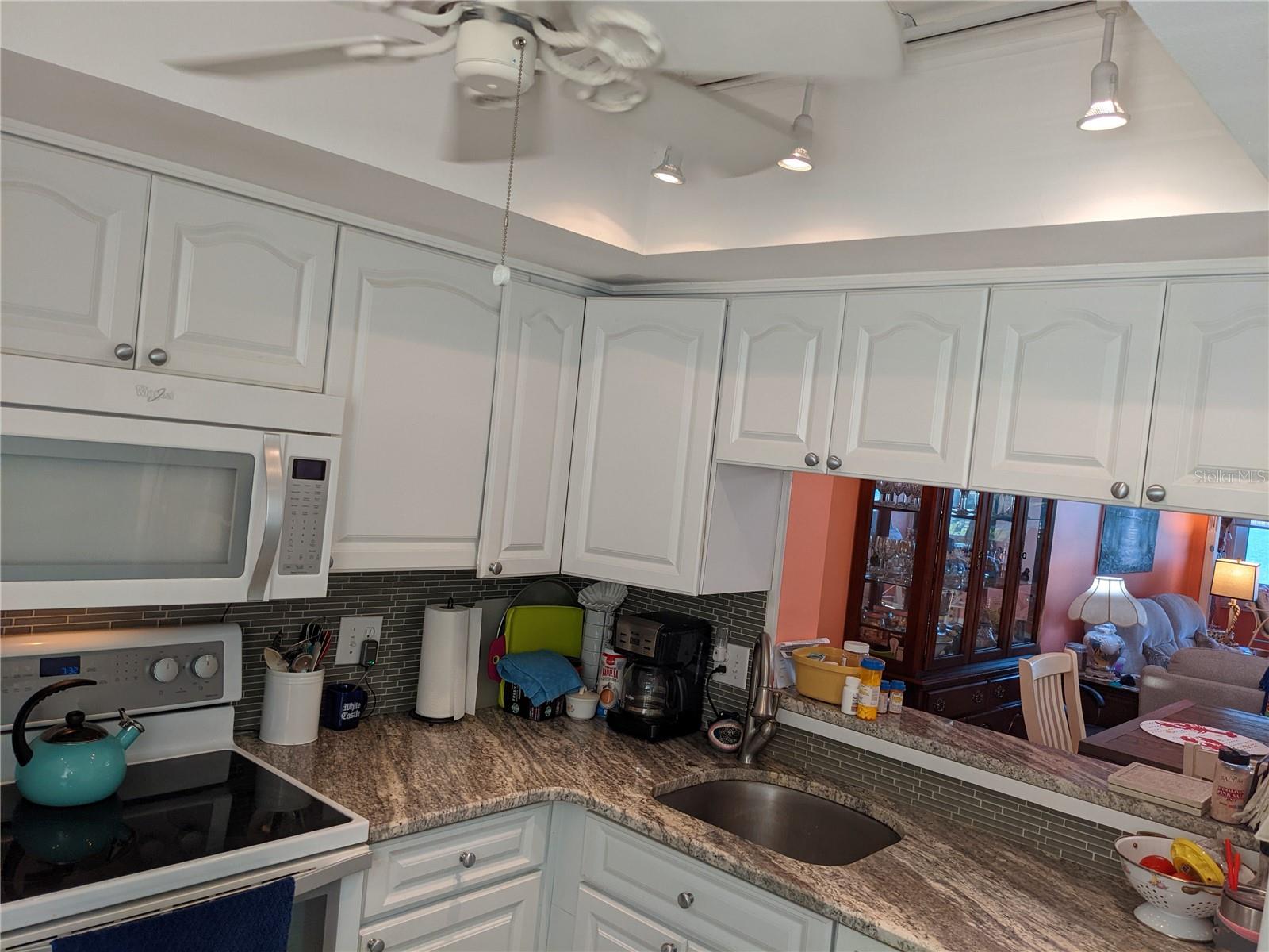 Image 11 of 23 For 2616 Cove Cay Drive 703