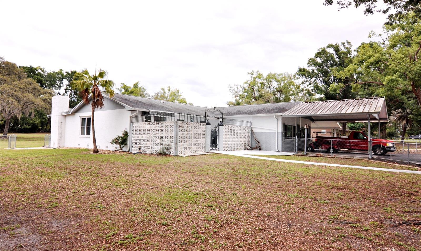 Listing photo id 2 for 38819 Otis Allen Road