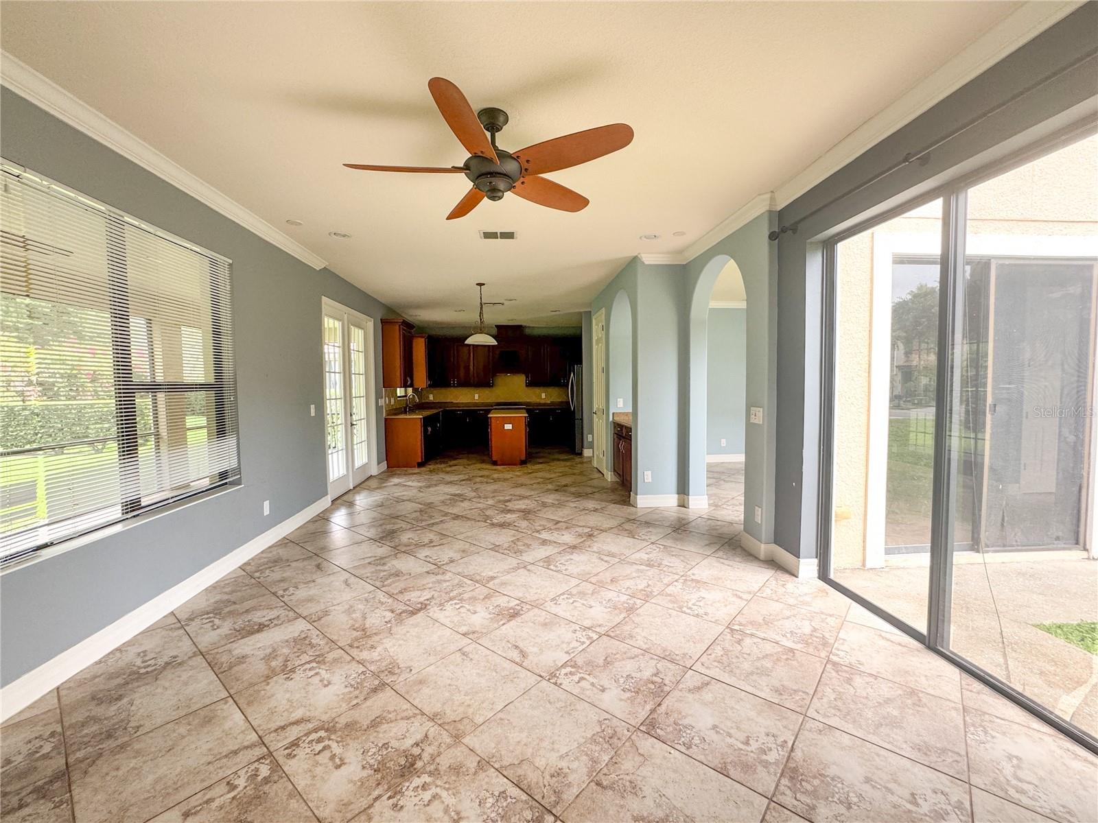 Image 10 of 23 For 20318 Chestnut Grove Drive