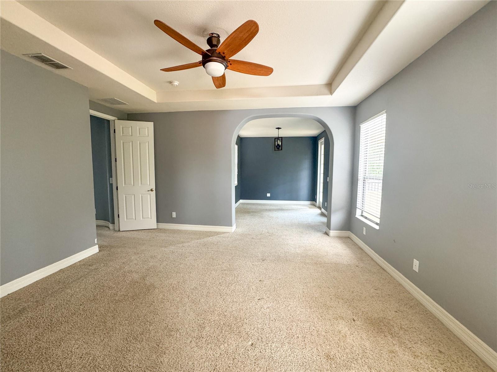 Image 14 of 23 For 20318 Chestnut Grove Drive