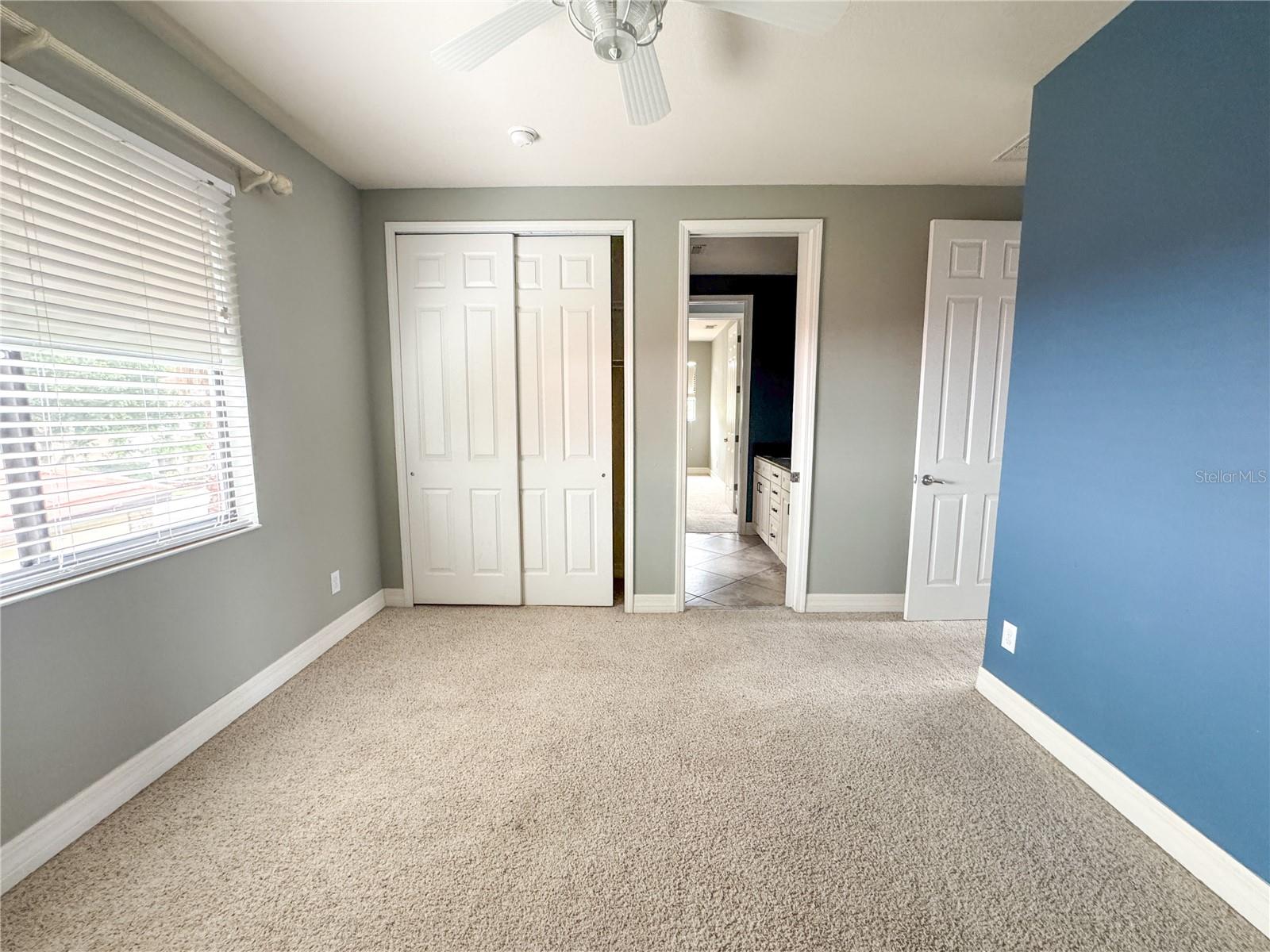 Image 18 of 23 For 20318 Chestnut Grove Drive