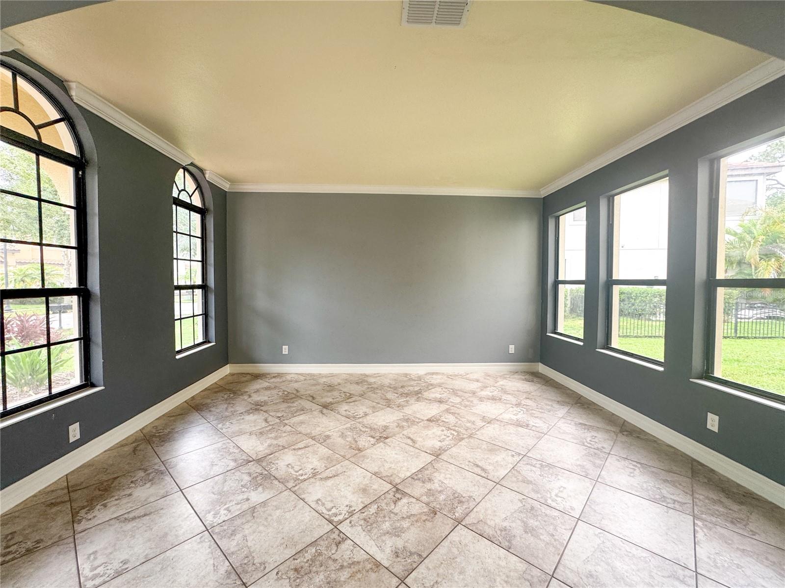 Image 3 of 23 For 20318 Chestnut Grove Drive