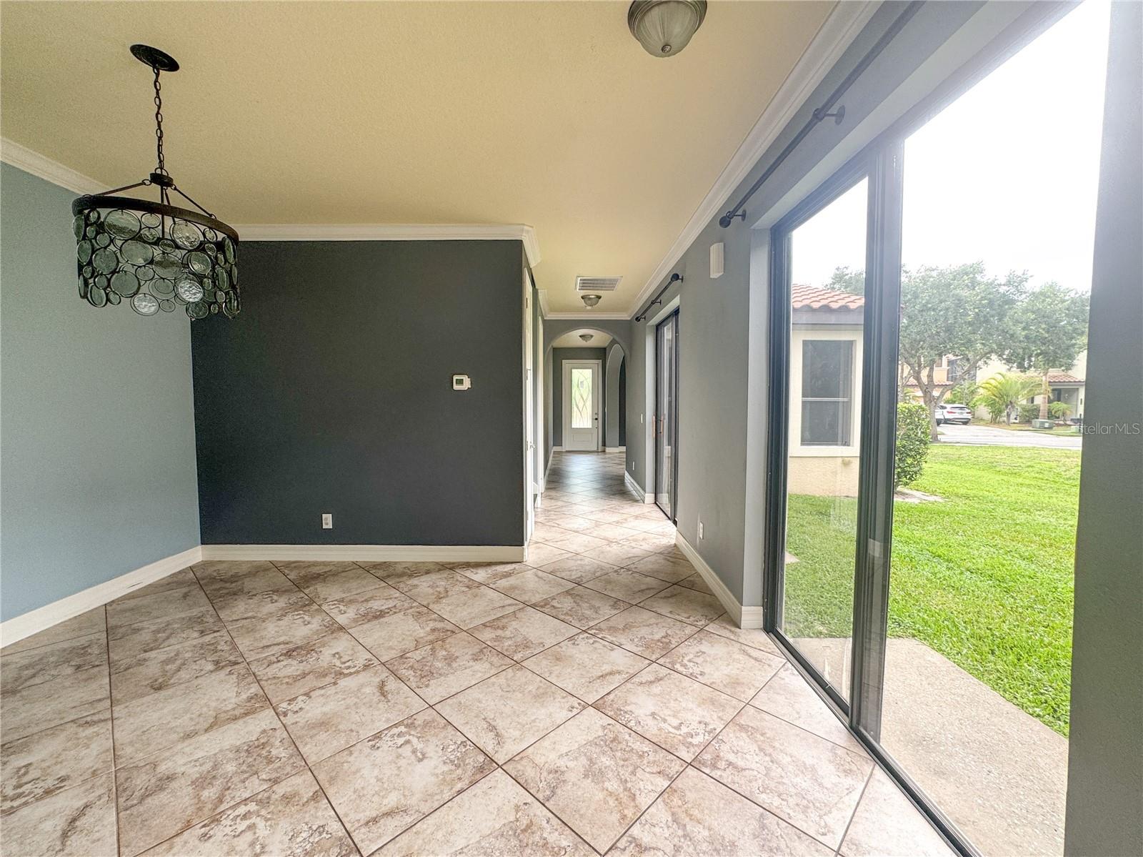 Image 4 of 23 For 20318 Chestnut Grove Drive