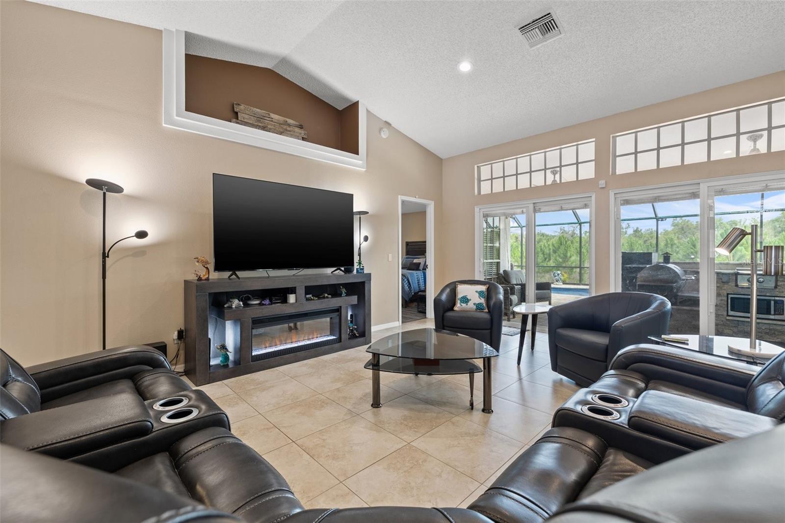 Image 17 of 42 For 8441 Danbury Lane
