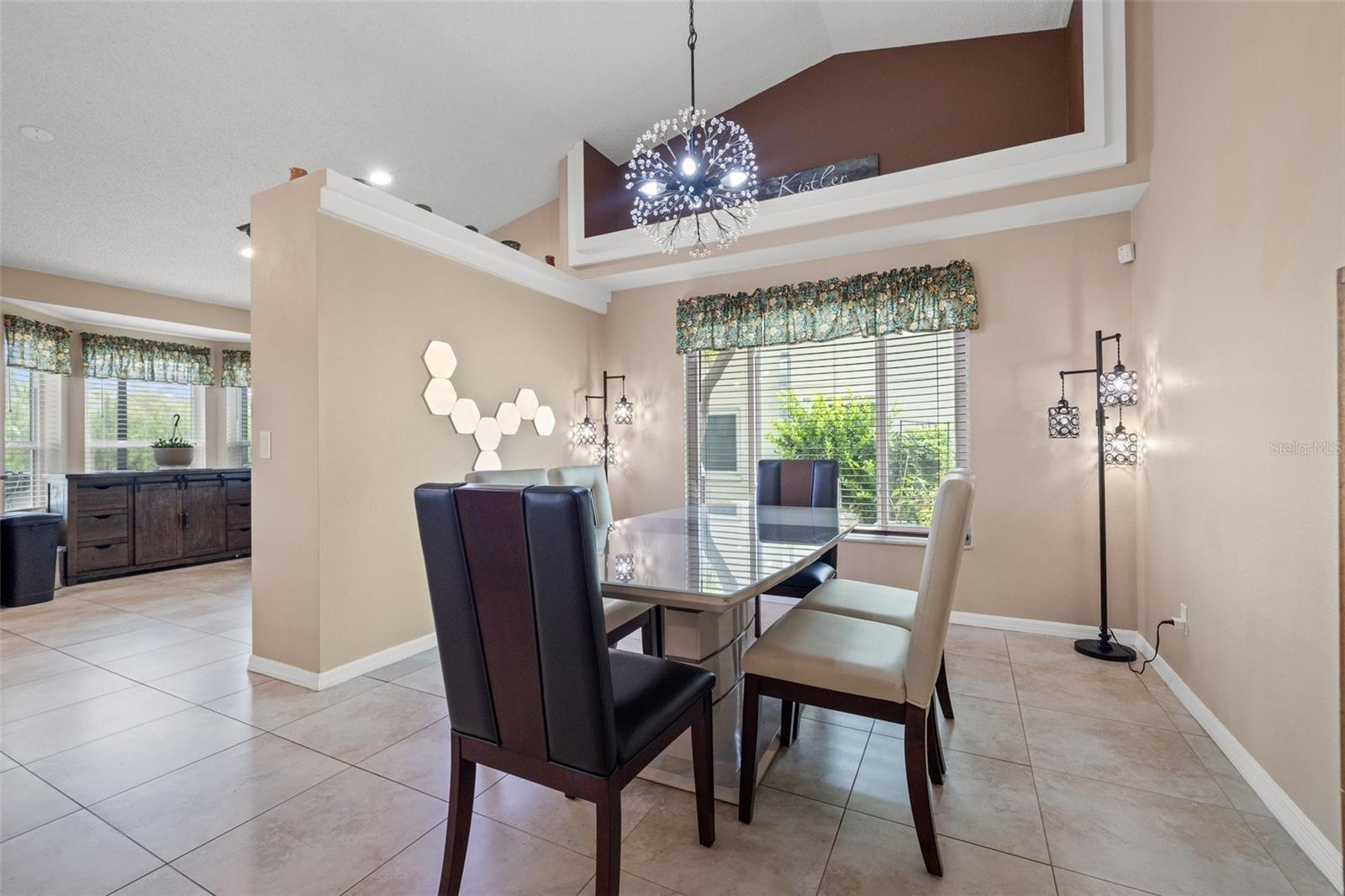 Image 18 of 42 For 8441 Danbury Lane
