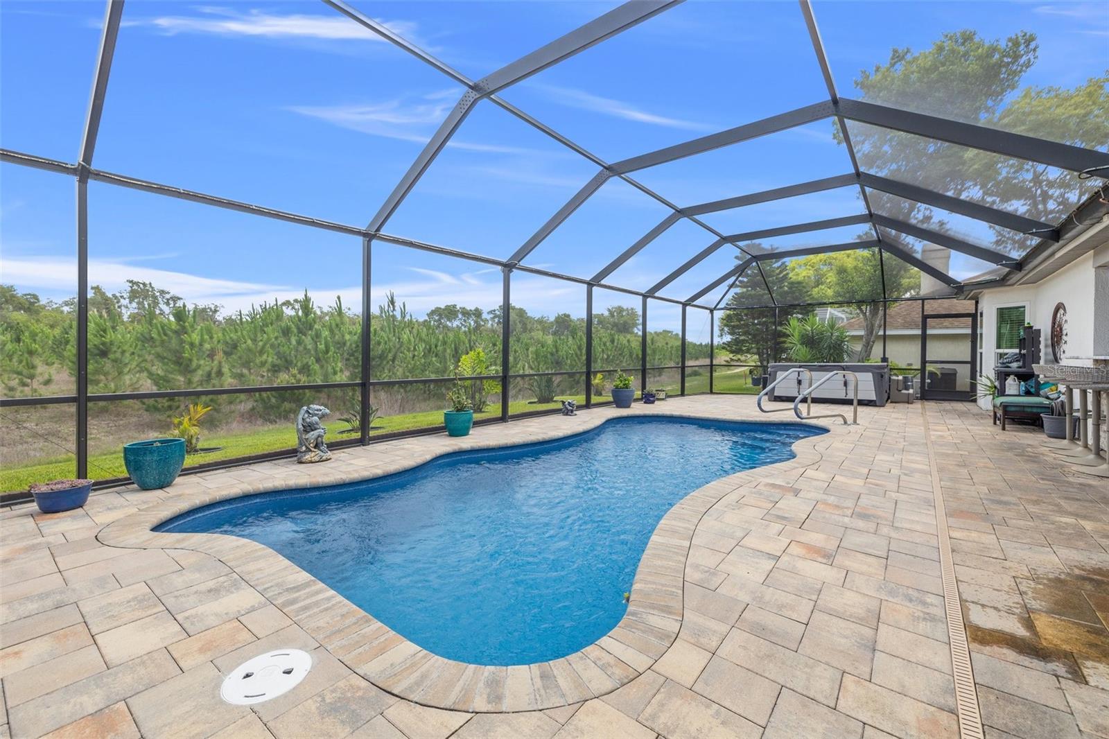 Image 28 of 42 For 8441 Danbury Lane