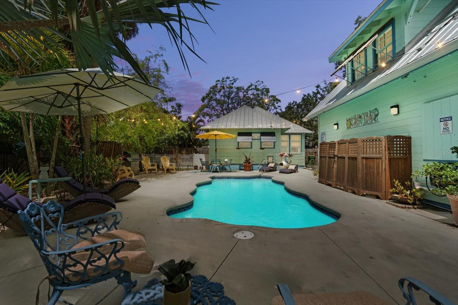 Image 30 of 54 For 111 29th Street W