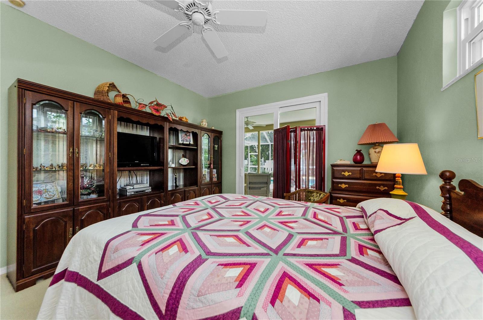 Image 10 of 58 For 1051 Glynwood Pl