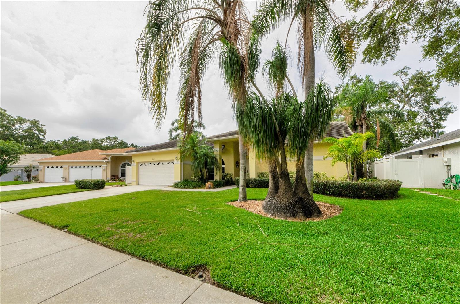 Image 19 of 58 For 1051 Glynwood Pl